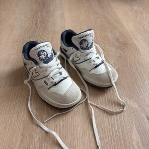 New Balance 550 Youth Sneakers in White and Blue